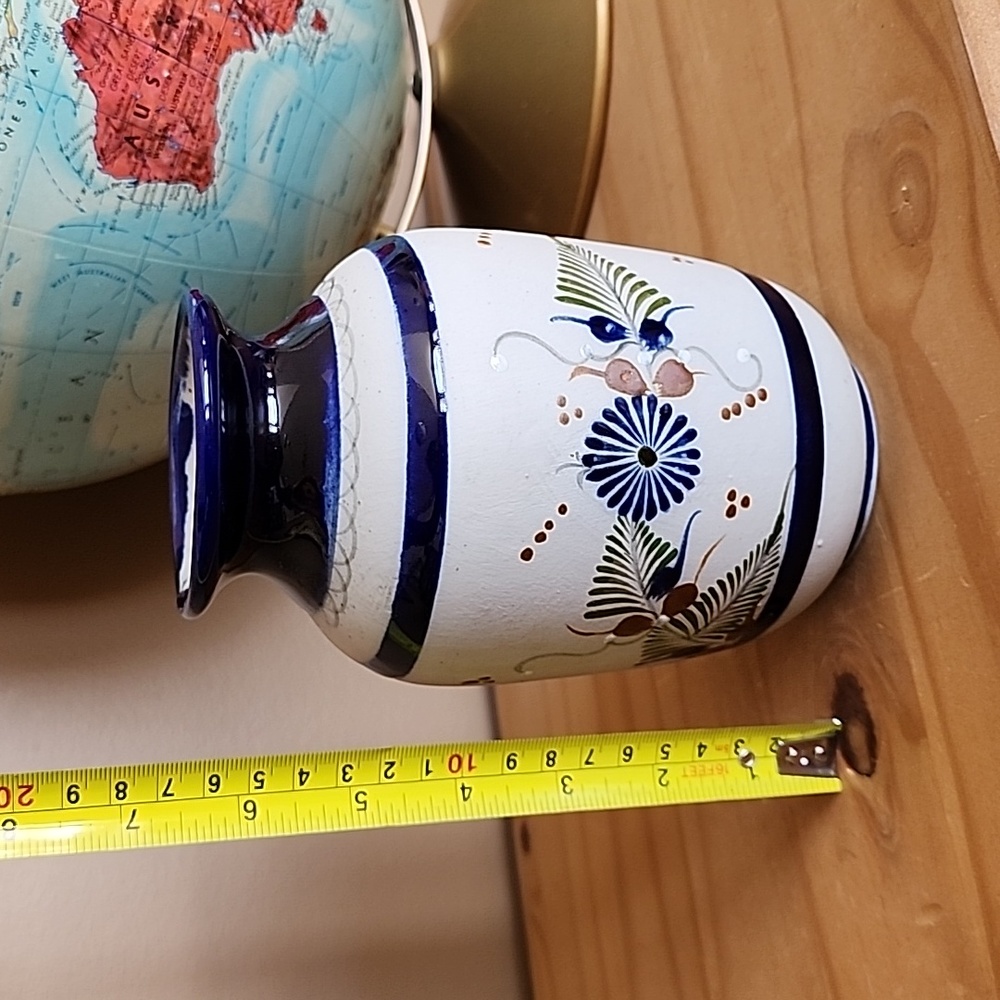 Mexican Tonala pottery vase signed - Picture 8 of 11